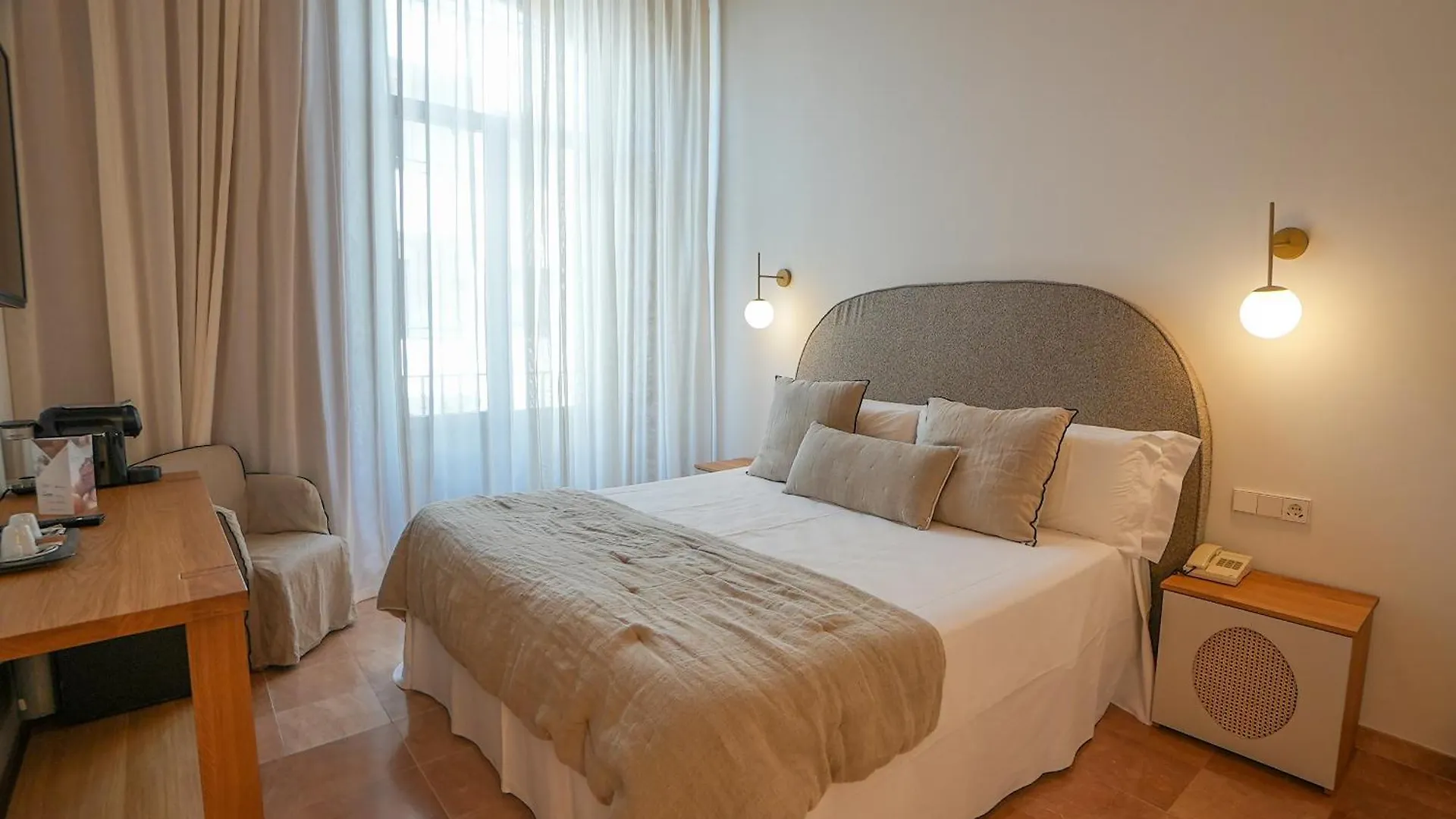 Hotel Spa Porto Cristo El Port De La Selva 4*,